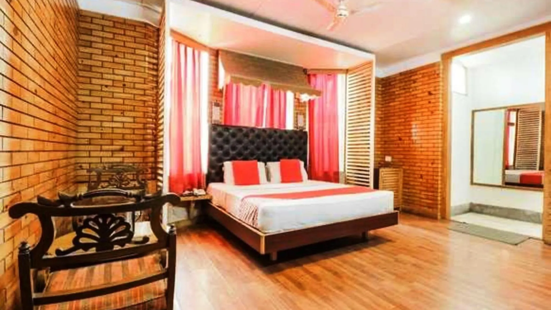 Hotel Ganga Near Mall Road Shimla 2*,  India