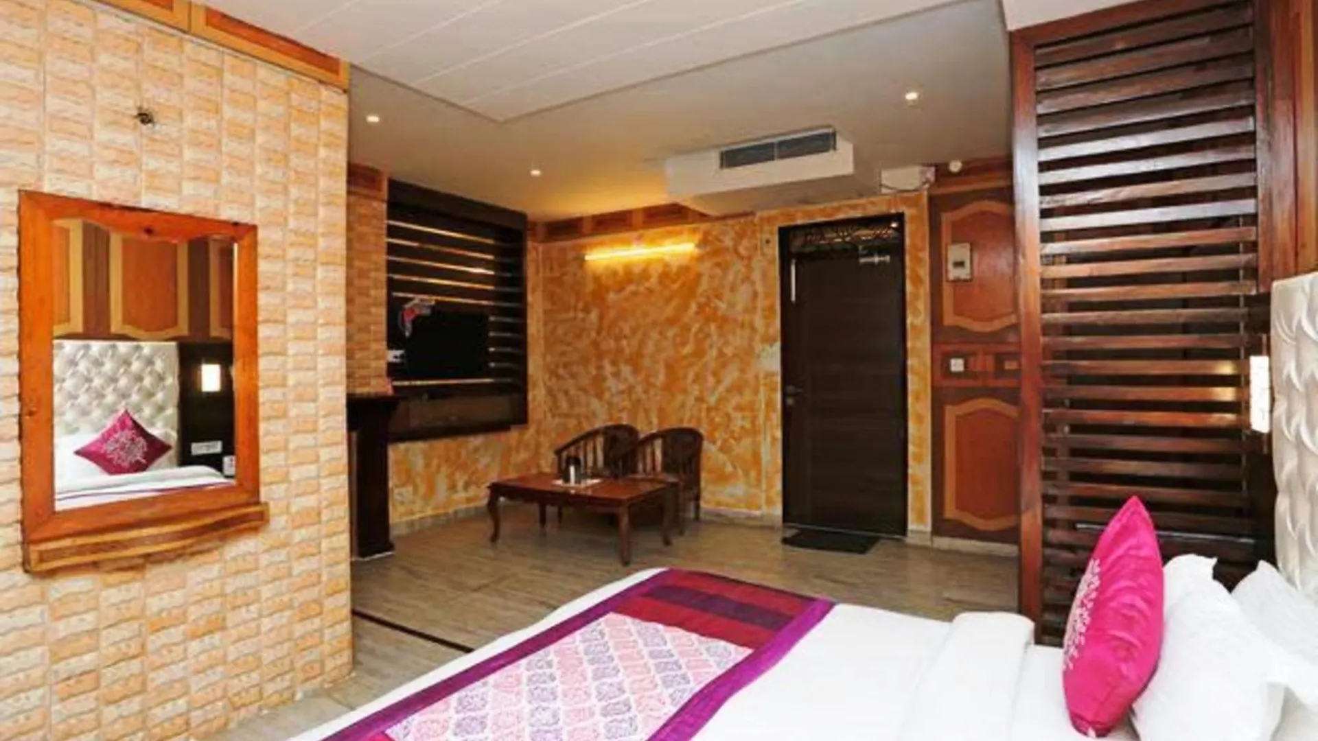 Hotel Ganga Near Mall Road Shimla