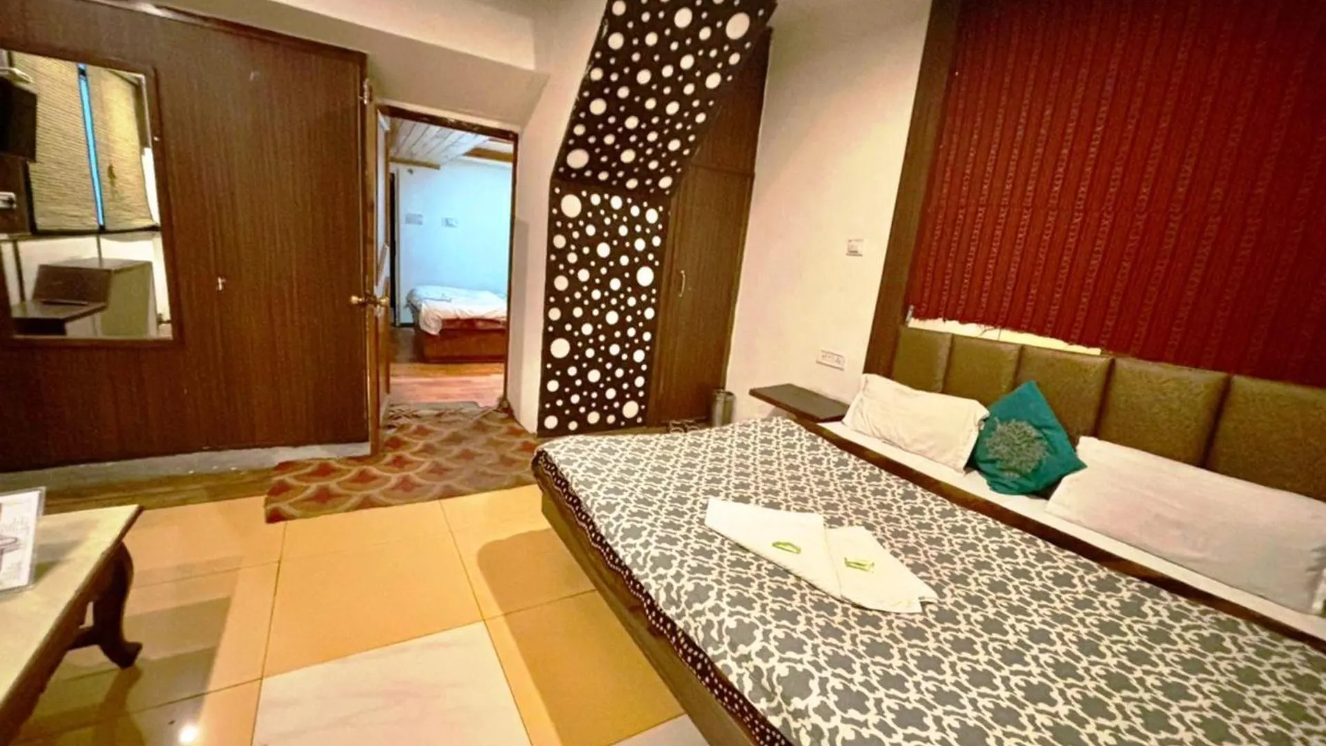 Hotel Ganga Near Mall Road Shimla 2*,