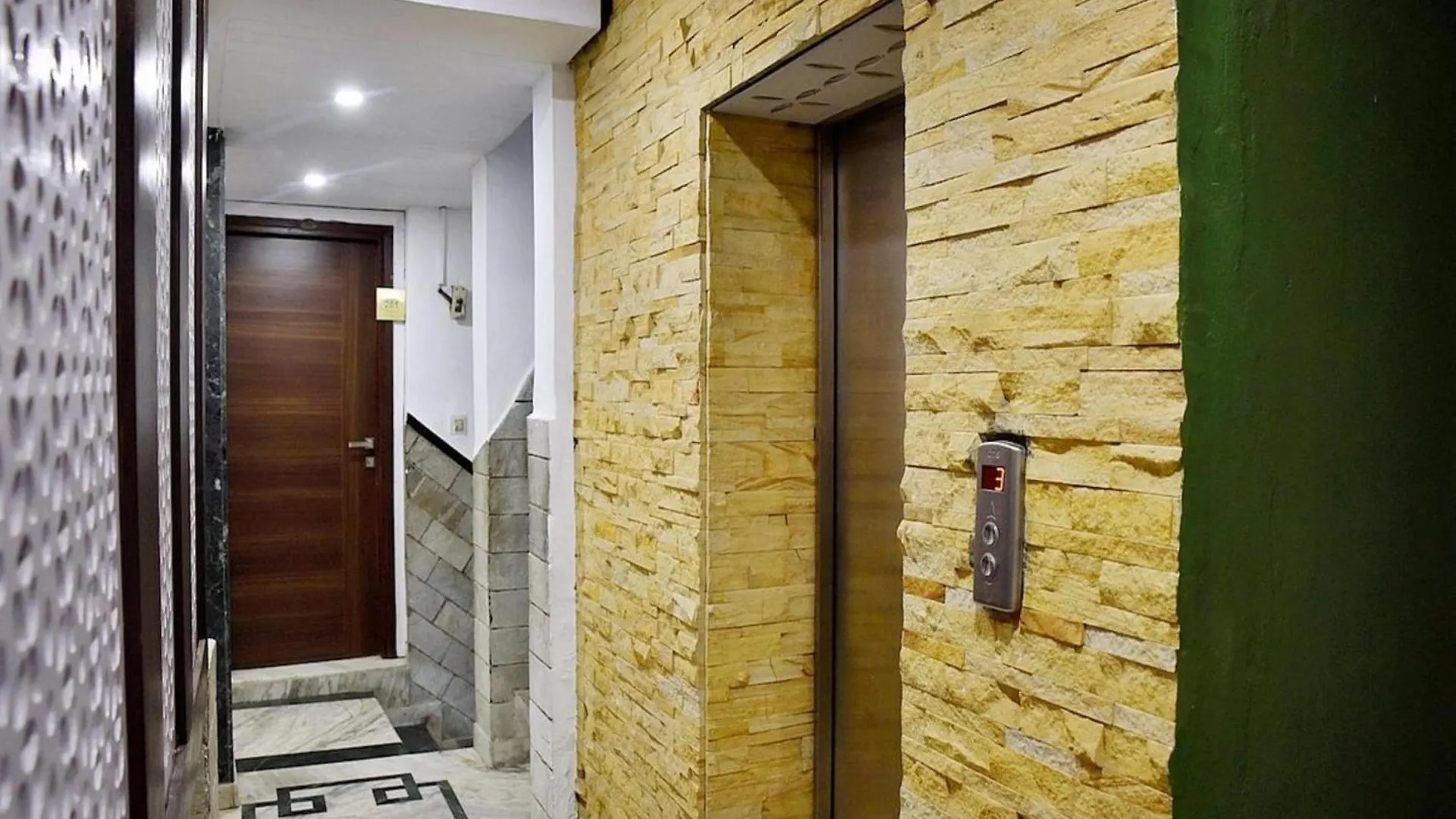 Hotel Ganga Near Mall Road Shimla