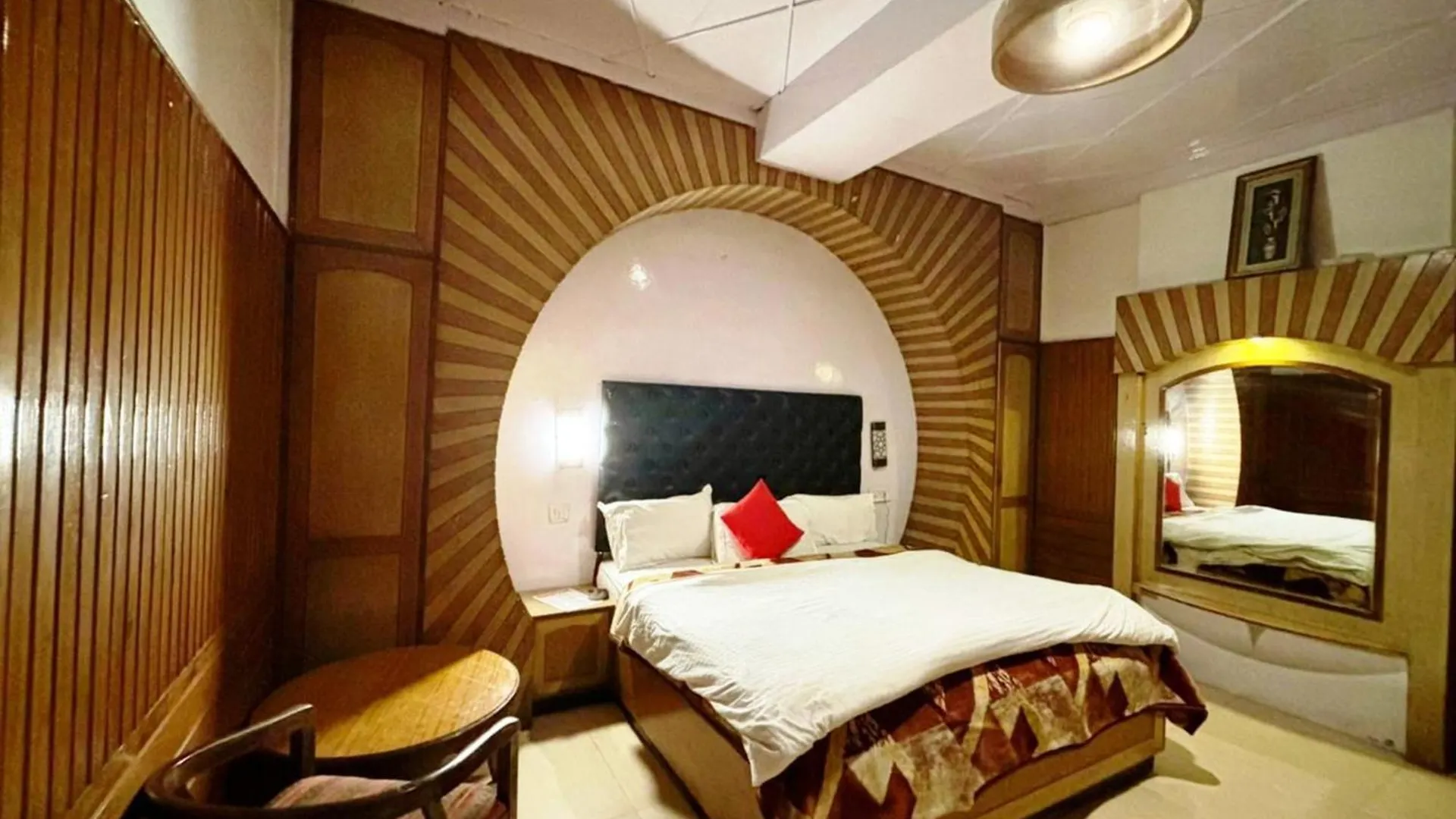 Hotel Ganga Near Mall Road Shimla 2*,  India